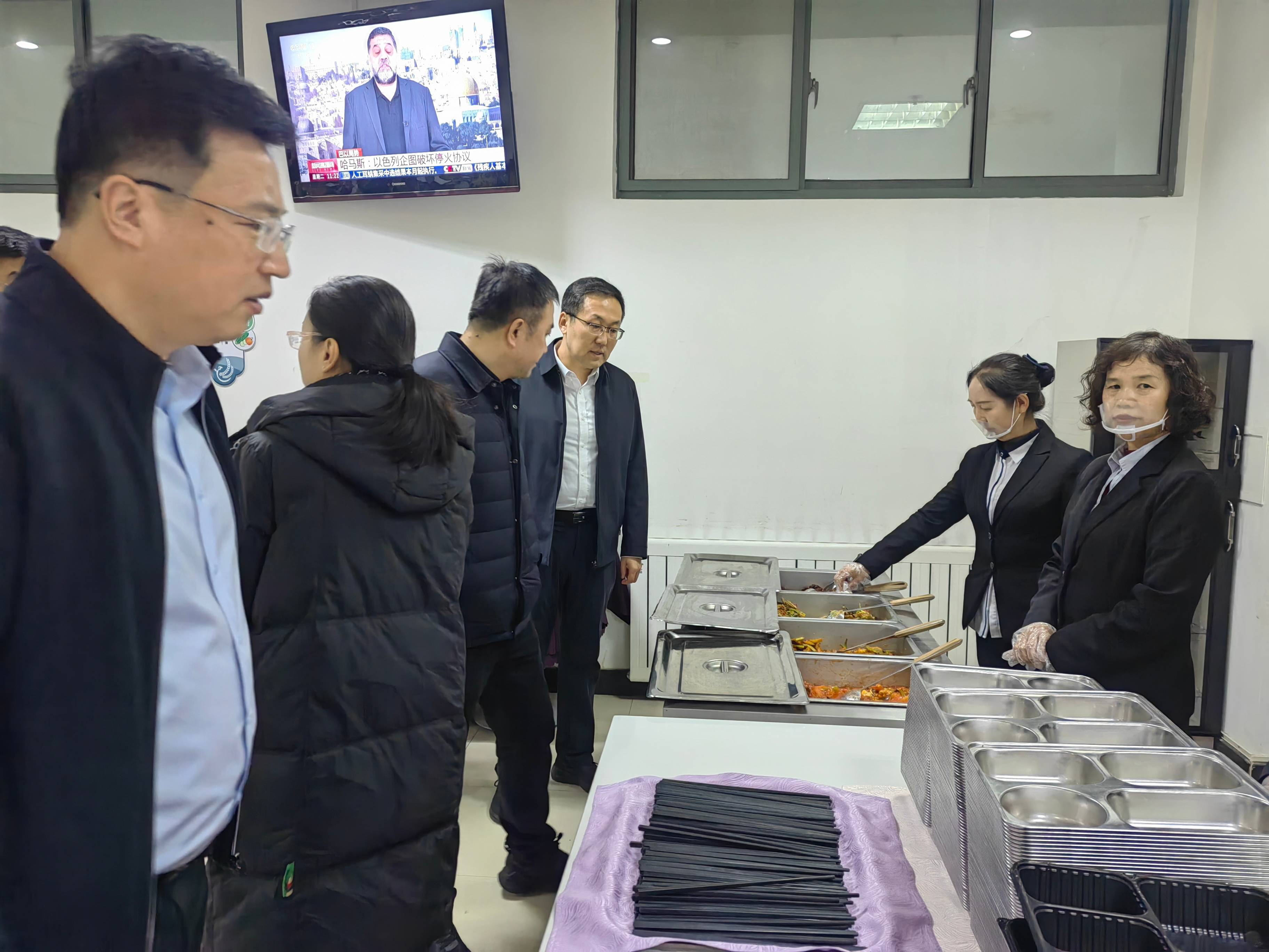 051741166926125737.jpg 會(huì)后參觀(guān)1(1).jpg